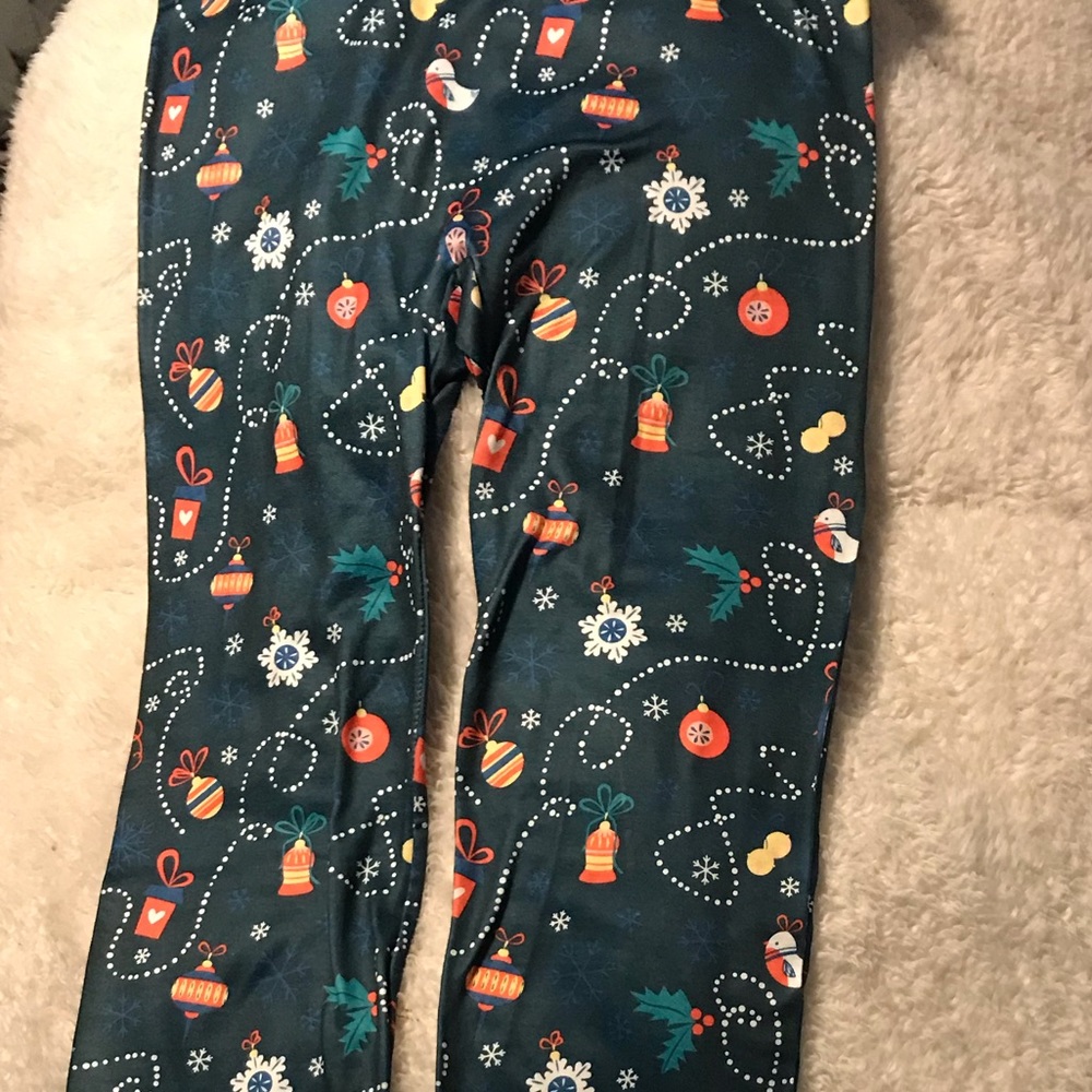 Cozy warm Holiday leggings🎅🏻🎄☃️